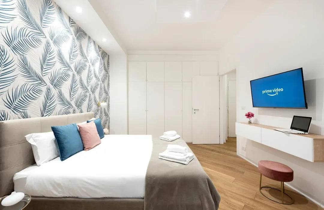 White Flat Gallia-1